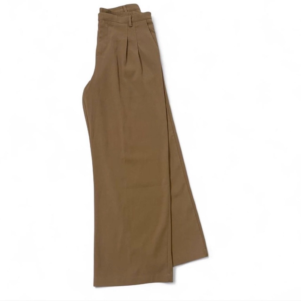 Heartloom Women’s Camel/Taupe Classic Pleated Dress Pants -